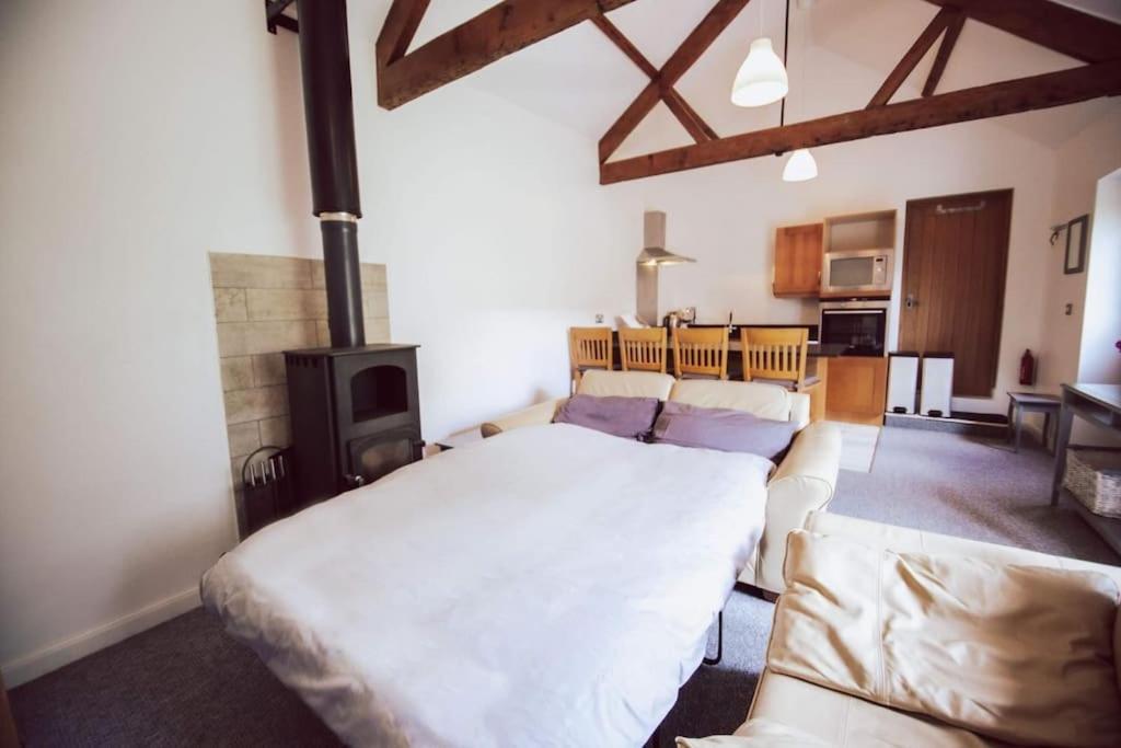 Cosy Cottage On Banks Of River Wye Foy Екстериор снимка