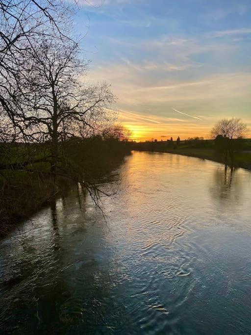 Cosy Cottage On Banks Of River Wye Foy Екстериор снимка